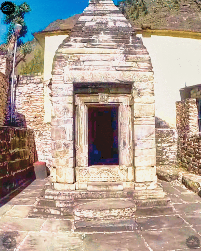 Lakshminarayana Temple, Pandukeshwar